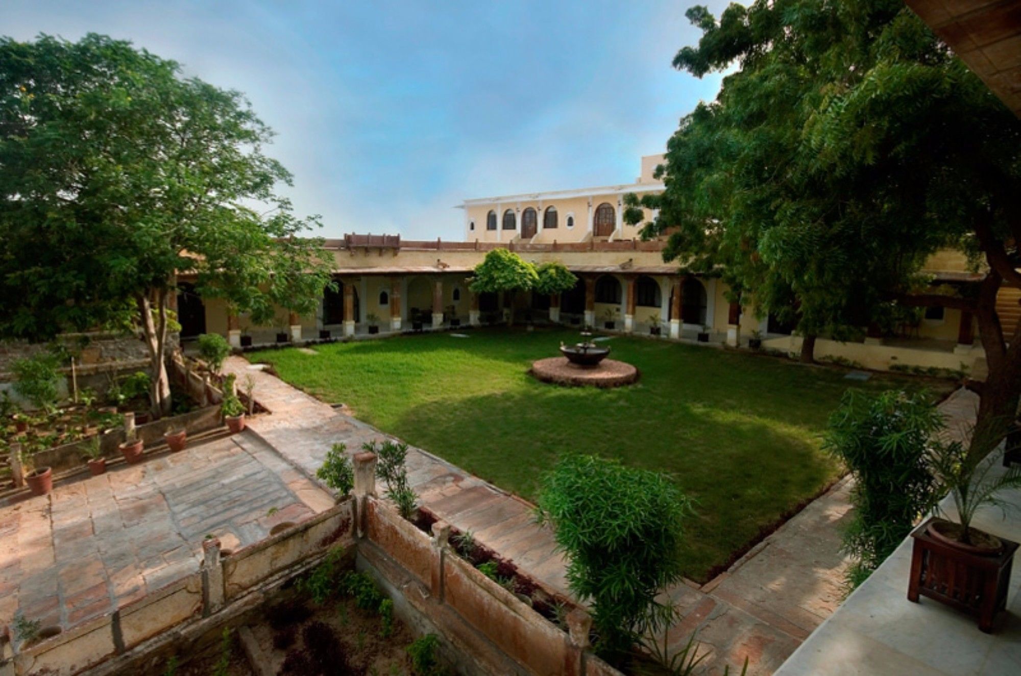 Atulya Fort Khejarla Exteriér fotografie